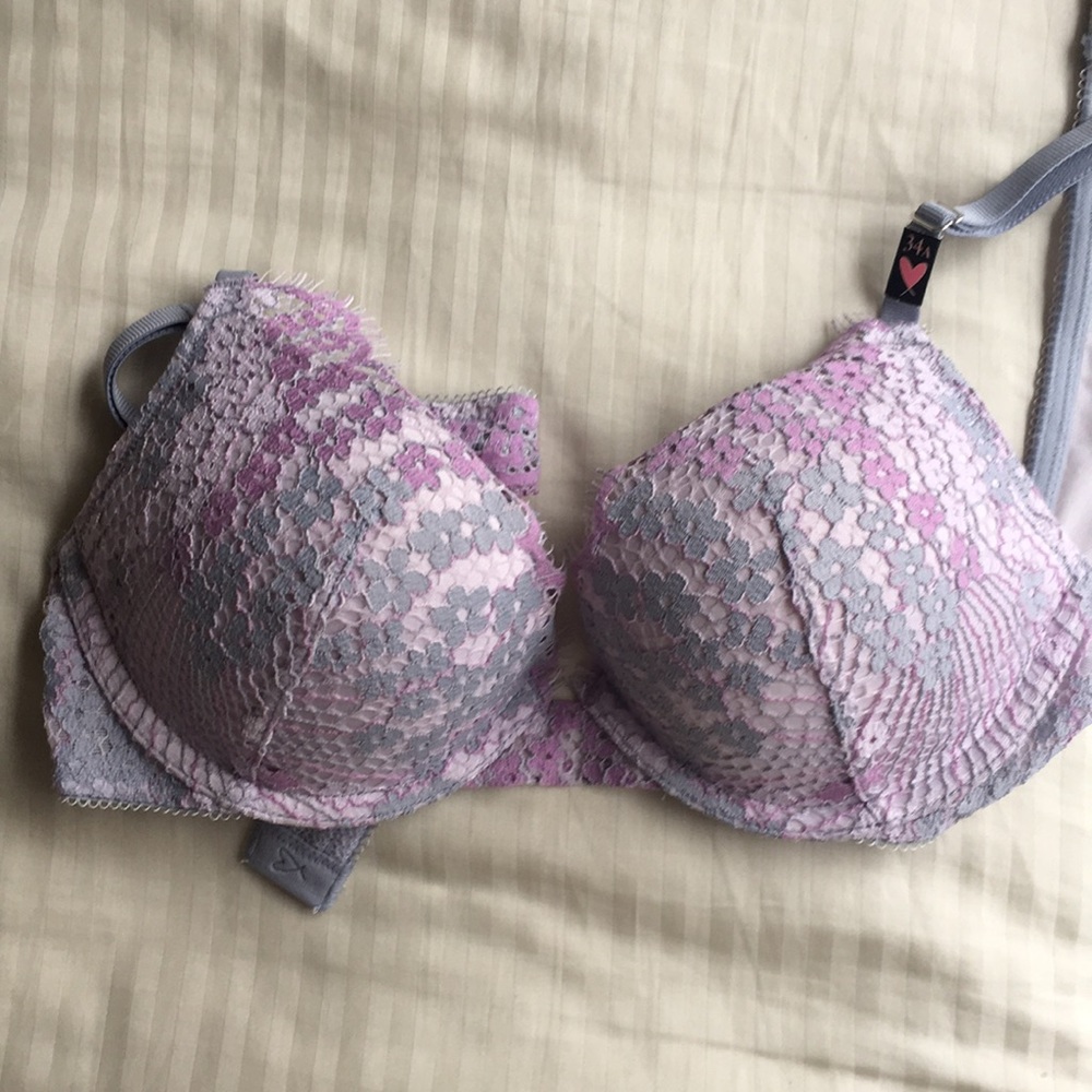 Victoria secrets dream angels bra